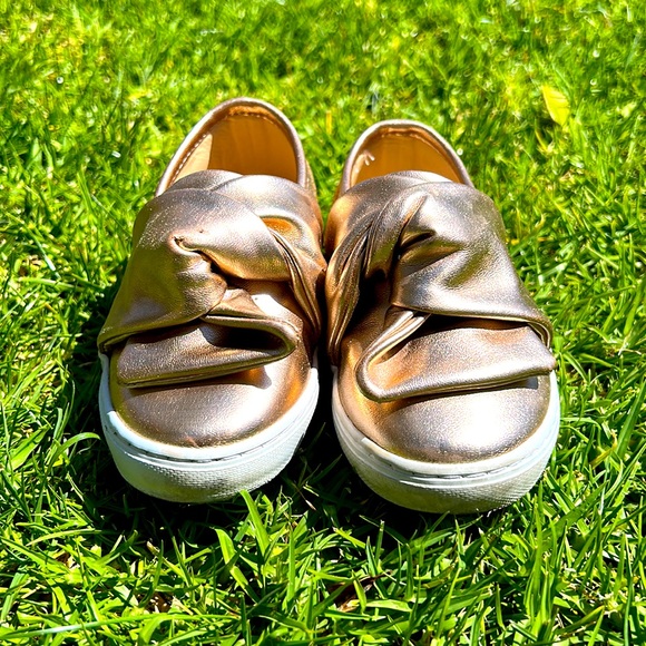 Janie and Jack rose gold slip-ons - Picture 1 of 3